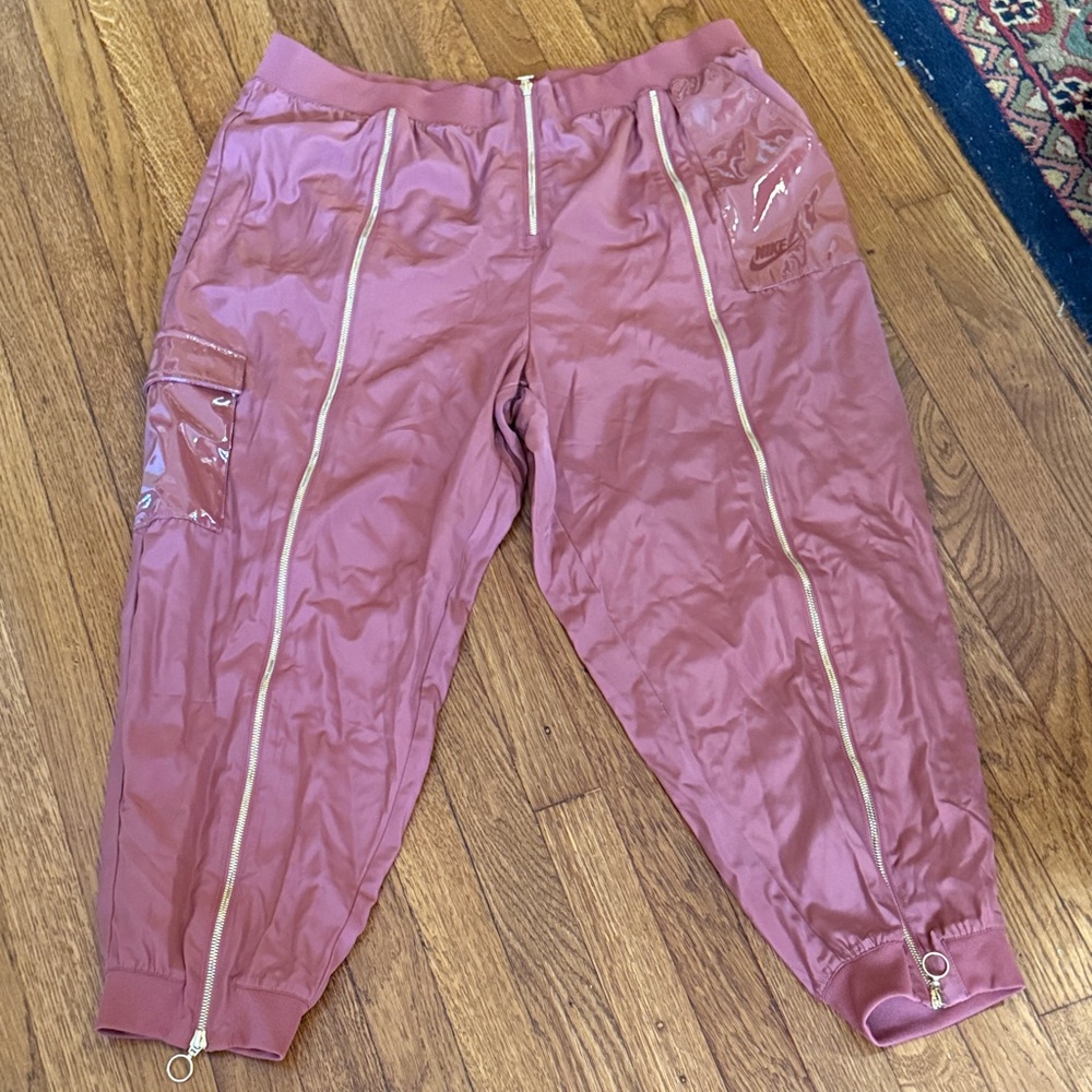 NWT Nike Icon Clash Mauve Track Pants with Zipper Details